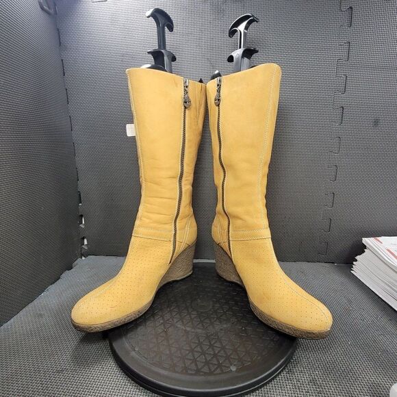 Timberland Wedge heel Leather Boots - Picture 6 of 9